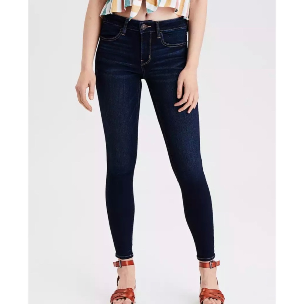 American Eagle 4 Long Dark Wash Skinny Leg Jegging